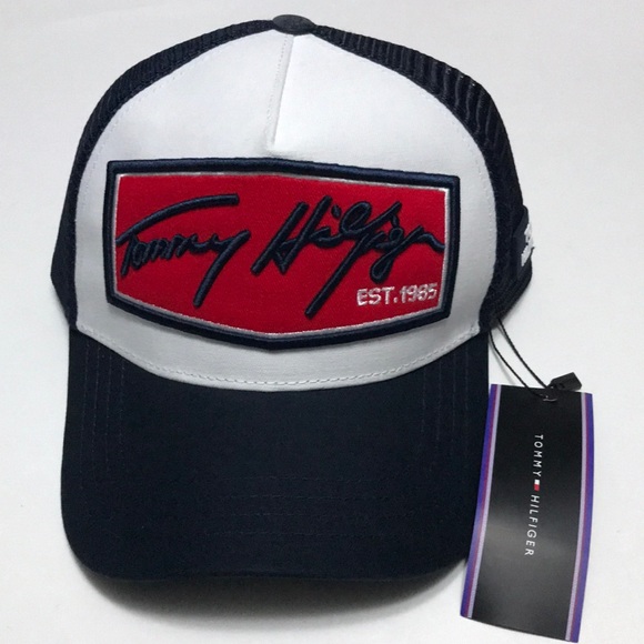 tommy hilfiger trucker hat